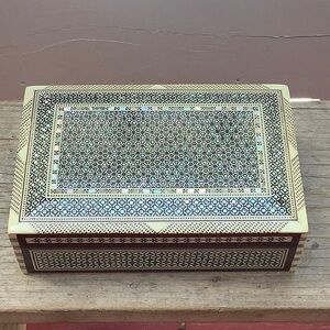 Egyptian Mother of Pearl Inlay Box